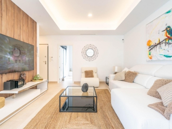 Villa independiente en venta obra nueva Torre Pacheco