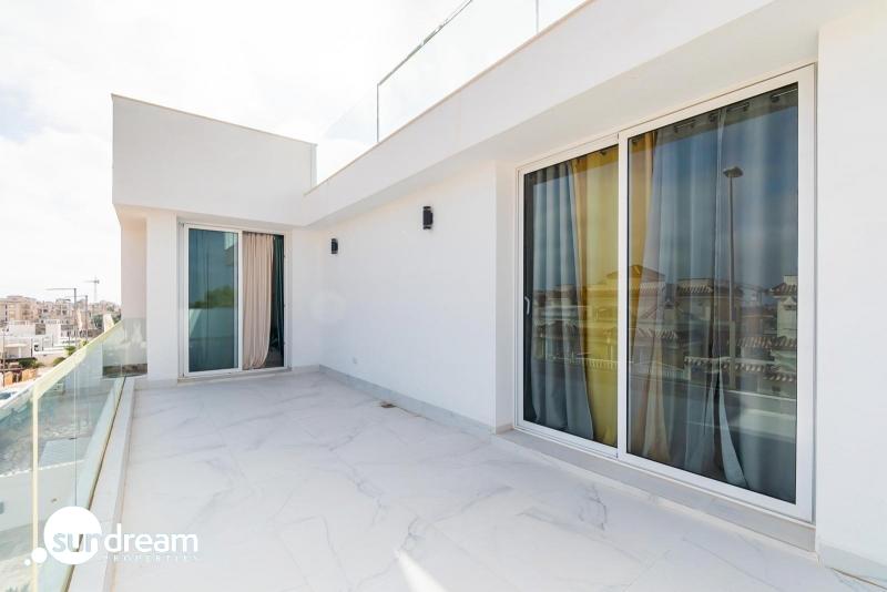 g_40854-24-15 Piso obra nueva en venta con piscina en Orihuela Costa