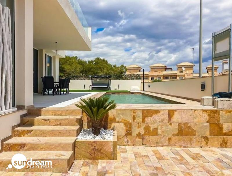g_40854-24-2 Piso obra nueva en venta con piscina en Orihuela Costa
