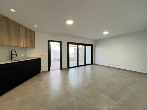Villa obra nueva en venta zona playa San Pedro Pinatar