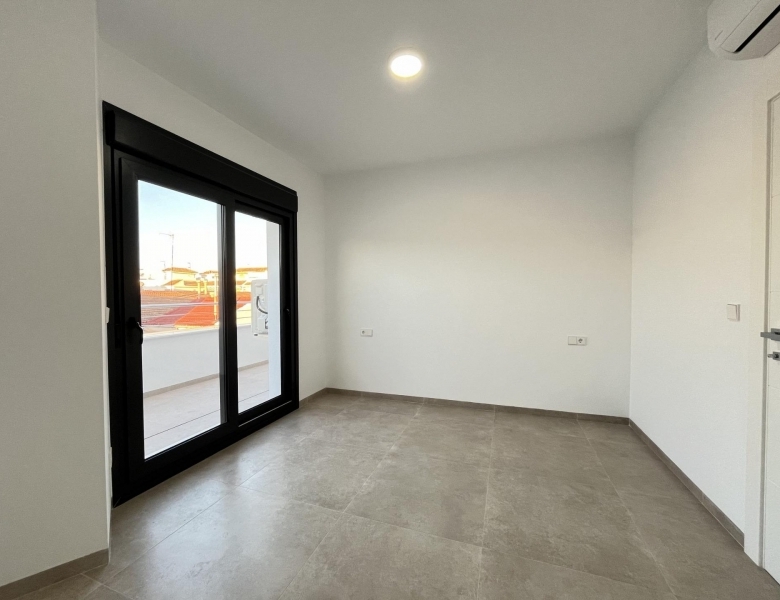 Villa obra nueva en venta zona playa San Pedro Pinatar