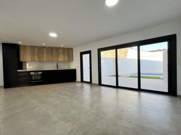 Villa obra nueva en venta zona playa San Pedro Pinatar