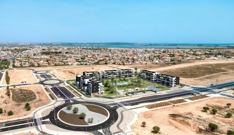 Ático en venta con garaje en La Siesta Torrevieja