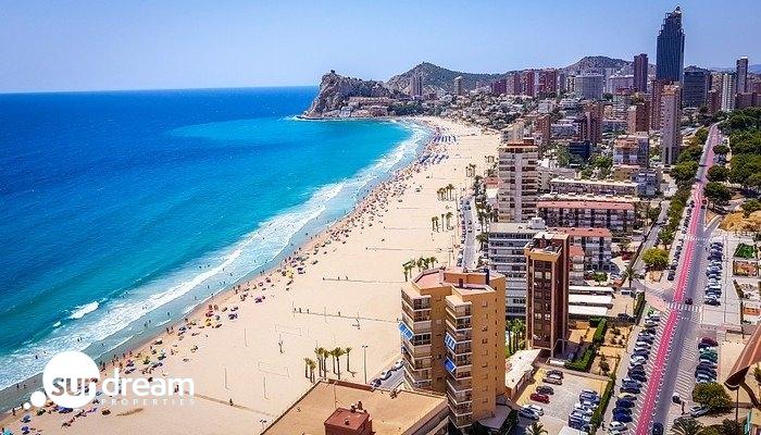 Villa en venta obra nueva en Sierra Cortina Finestrat