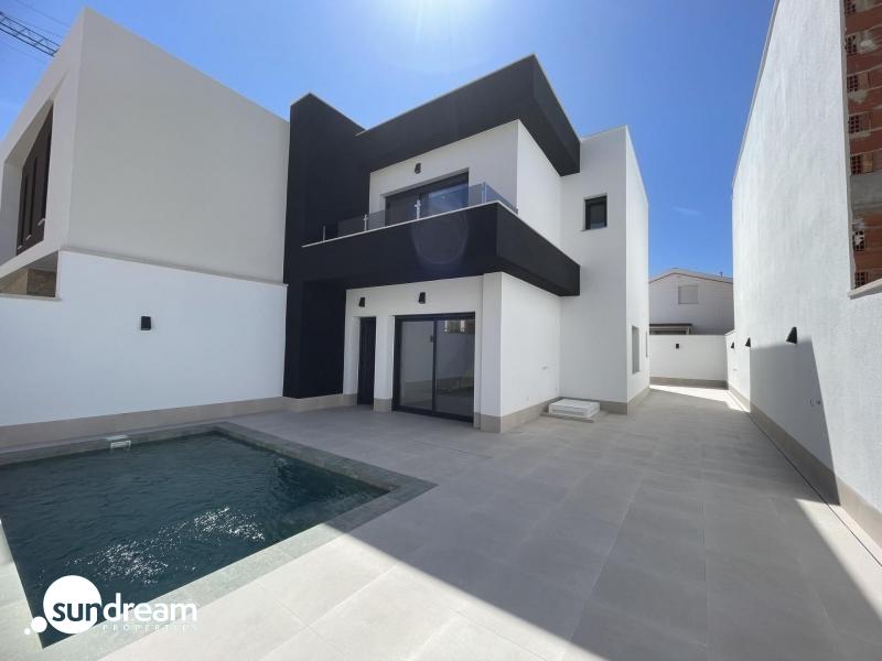 Villa de 3 dormitorios y piscina privada en venta en Las Heredades, Costa Blanca