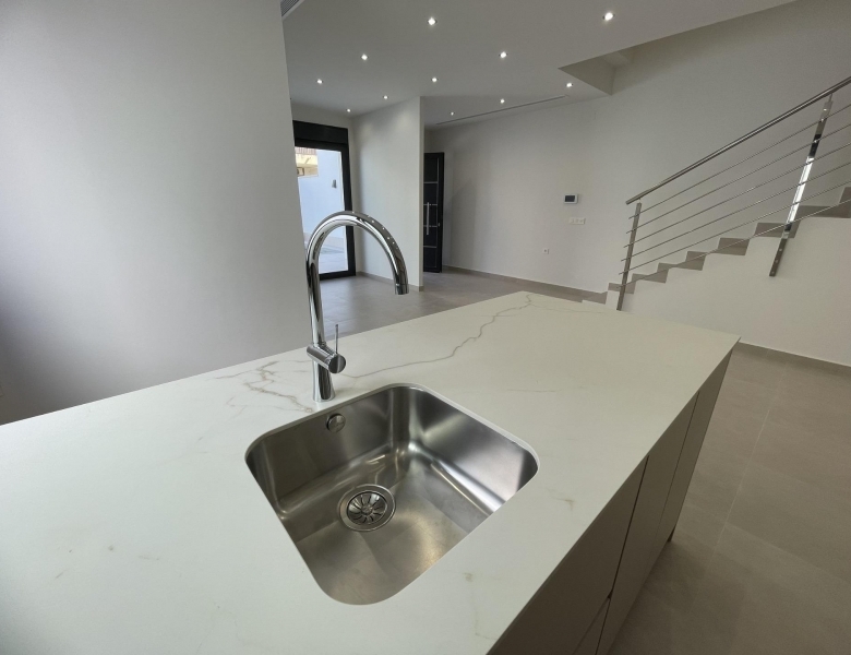 Villa de 3 dormitorios y piscina privada en venta en Las Heredades, Costa Blanca