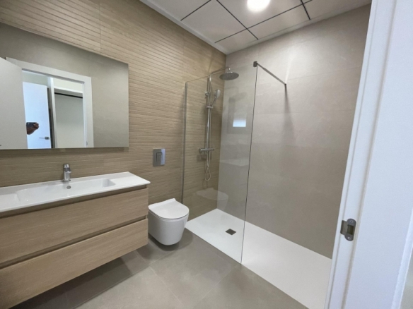 Villa de 3 dormitorios y piscina privada en venta en Las Heredades, Costa Blanca