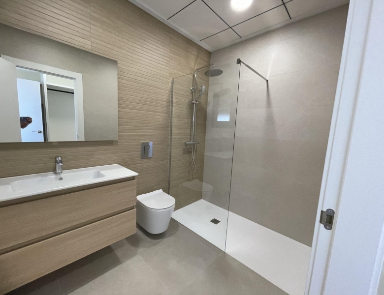 Villa de 3 dormitorios y piscina privada en venta en Las Heredades, Costa Blanca
