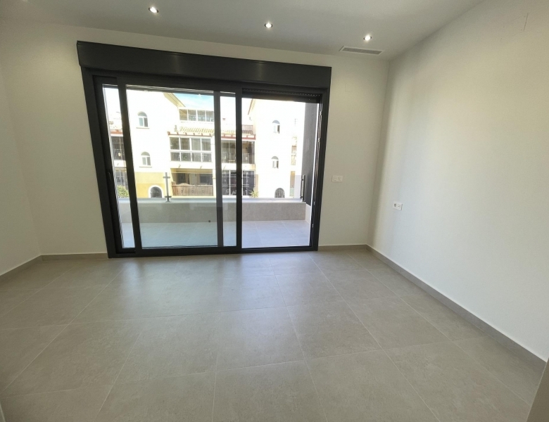 Villa de 3 dormitorios y piscina privada en venta en Las Heredades, Costa Blanca