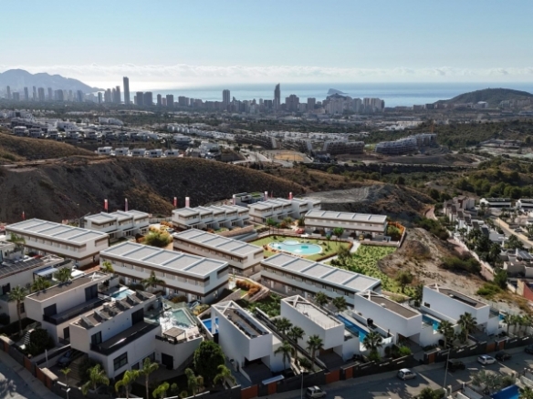 Adosado de 3 dormitorios en venta en Balcón de Finestrat, Costa Blanca