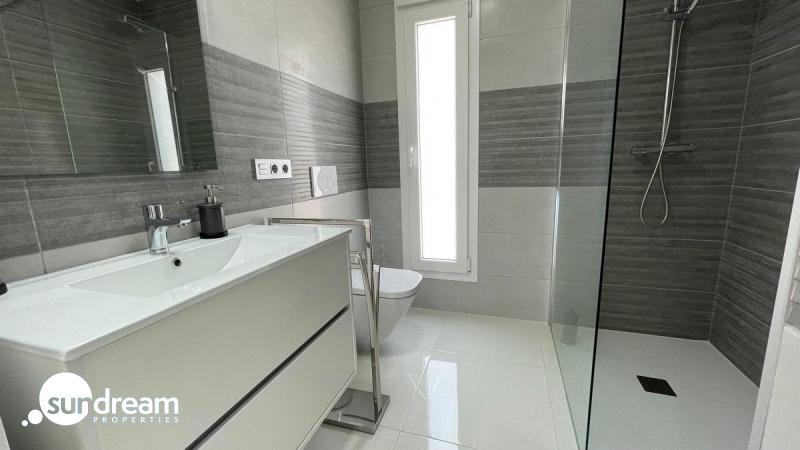 g_42059-17-12 Villa de nueva construción con 3 dormitorios y piscina privada a la venta en Rafal(Alicante)