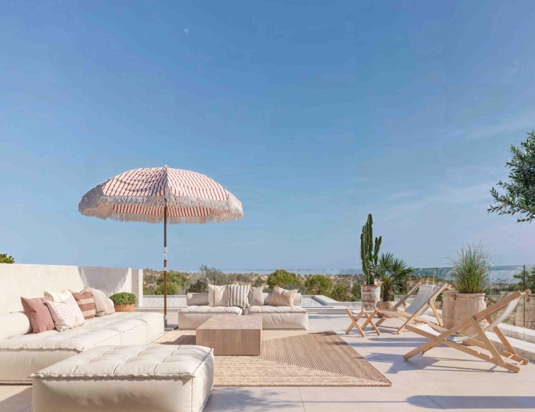Villa en venta obra nueva Golf Las Colinas Orihuela