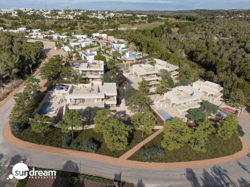 Villa en venta obra nueva Golf Las Colinas Orihuela