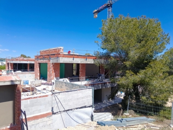 Villa en venta obra nueva Golf Las Colinas Orihuela