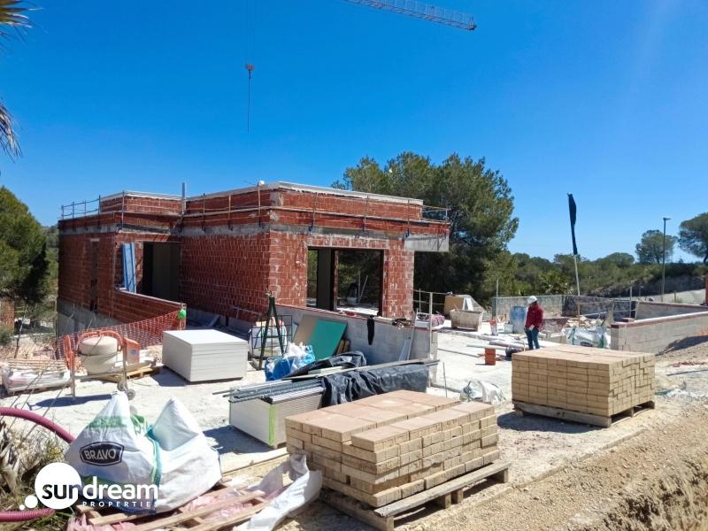Villa en venta obra nueva Golf Las Colinas Orihuela