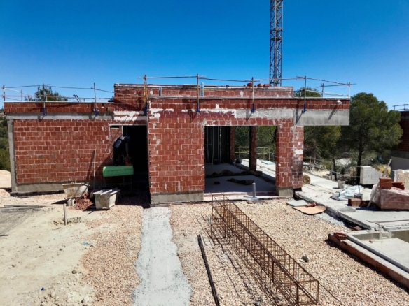 Villa en venta obra nueva Golf Las Colinas Orihuela