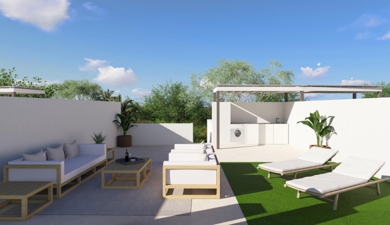 Villa adosada en una sola planta con 2 domitorios, solarium y piscina privada a la venta en Resort-Torre Pacheco