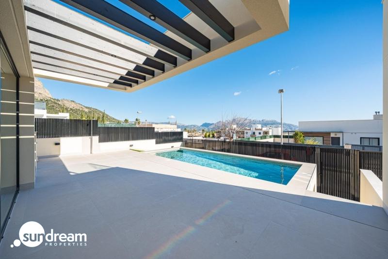 g_42506-23-36 Villa nueva llave en mano con 4 dormitorios y vistas al mar a la venta en La Alberca Polop