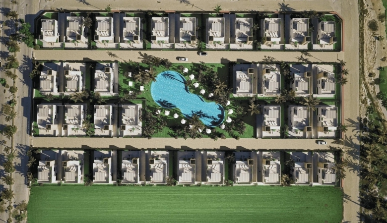 Villa de nueva construcción con 3 dormitorios, solárium privado y sótano en campo de golf en Mazarrón(Murcia)