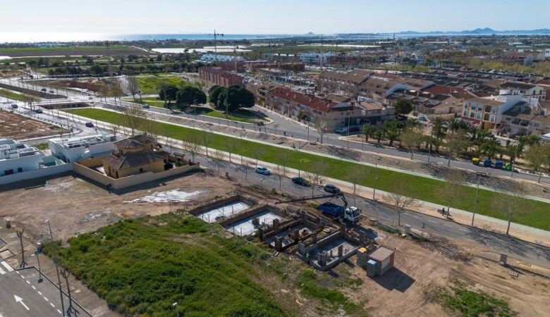 Villa con 3 dormitorios y piscina privada cerca de la playa en Pilar de la Horadada(Alicante)