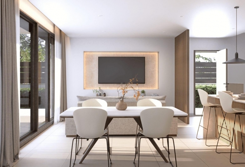 Villa con 3 dormitorios y piscina privada cerca de la playa en Pilar de la Horadada(Alicante)