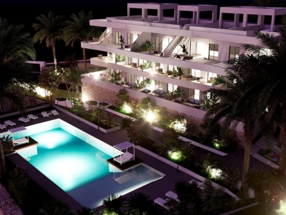 Ático de nueva construcción con 2 dormitorios en venta (Finestrat)