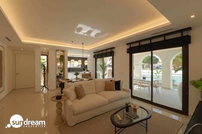 g_42881-11-5 Villa llave en mano con 3 dormitorios, piscina privada y totalmente amueblada en venta en Ciudad Quesada