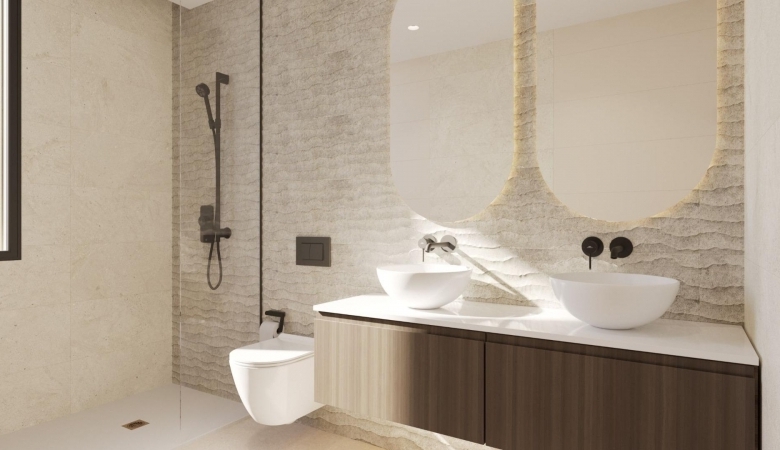 Villa de 4 dormitorios con piscina privada a la venta en Finestrat.