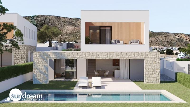 Villa de 4 dormitorios con piscina privada a la venta en Finestrat.