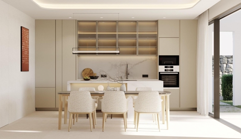 Villa de 4 dormitorios con piscina privada a la venta en Finestrat.