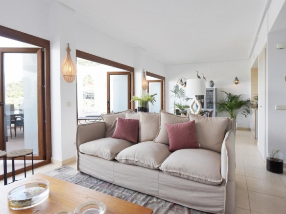 Apartamento de 1 dormitorio con vistas al mar a la venta en Xeresa – Costa Blanca Norte