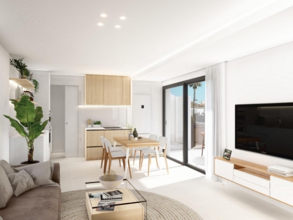 Bungalow de planta baja con 2 dormitorios y piscina privada a la venta en San Pedro del Pinatar