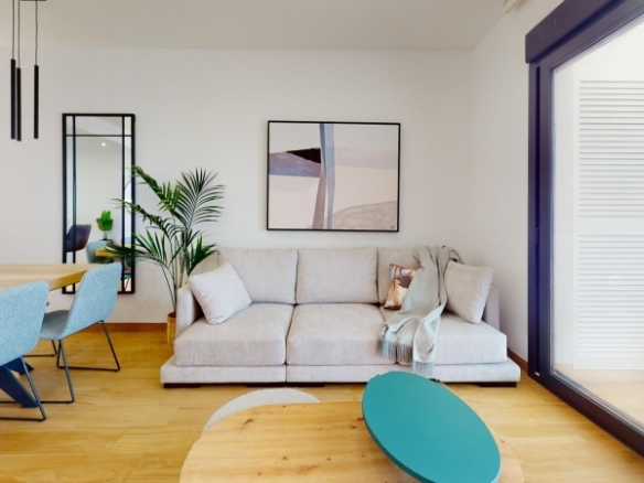 Bungalow de planta baja con 2 dormitorios y 2 amplias terrazas en Los Balcones(Torrevieja)