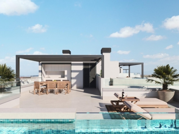 Ático de 3 dormitorios con solarium privado y jacuzzi en el Santa Rosalia Lake – Murcia