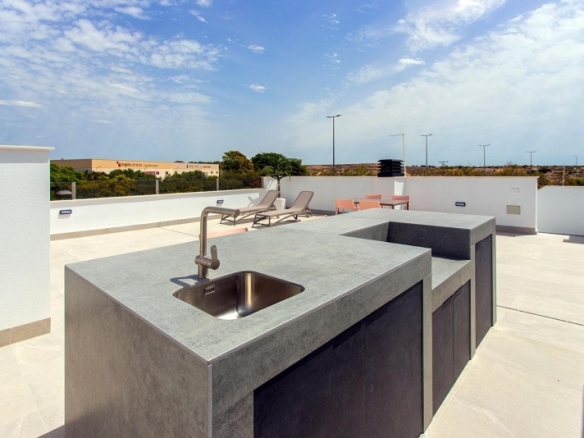 VILLAS PAREADAS EN UNA SOLA PLANTA DE NUEVA CONSTRUCCIÓN EN SUCINA
