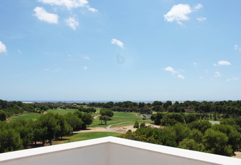 LO ROMERO GOLF, MAGNÍFICOS APARTAMENTOS EN PRIMERA LÍNEA 3 DORMITORIOS 2 BAÑOS