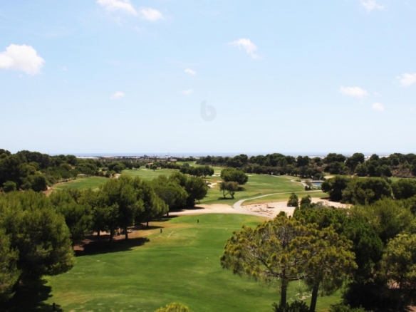 LO ROMERO GOLF, MAGNÍFICOS APARTAMENTOS EN PRIMERA LÍNEA 3 DORMITORIOS 2 BAÑOS