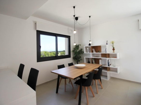 LO ROMERO GOLF, MAGNÍFICOS APARTAMENTOS EN PRIMERA LÍNEA 3 DORMITORIOS 2 BAÑOS
