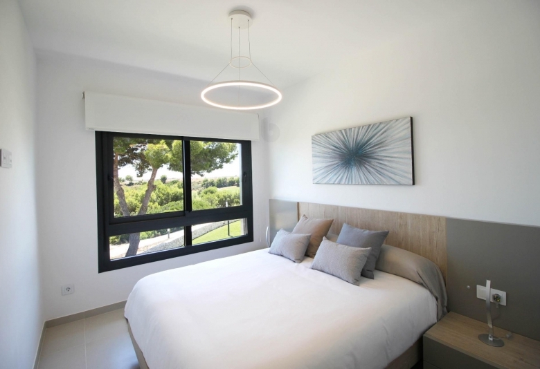LO ROMERO GOLF, MAGNÍFICOS APARTAMENTOS EN PRIMERA LÍNEA 3 DORMITORIOS 2 BAÑOS