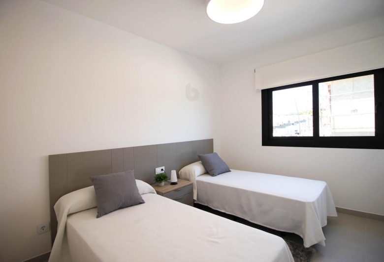 LO ROMERO GOLF, MAGNÍFICOS APARTAMENTOS EN PRIMERA LÍNEA 3 DORMITORIOS 2 BAÑOS