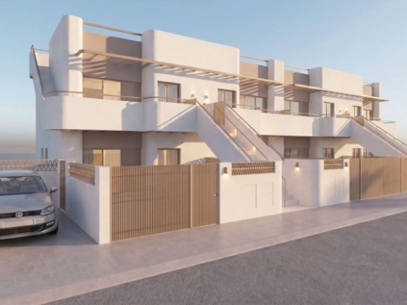 Bungalow de planta baja de 2 dormitorios con piscina privada a la venta en Pilar de la Horadada