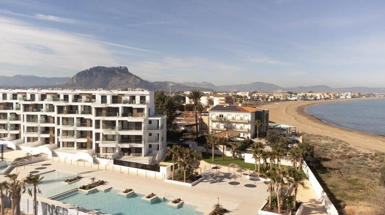 Ático de 2 dormitorios a escasos metros del mar a la venta en Denia(Alicante)