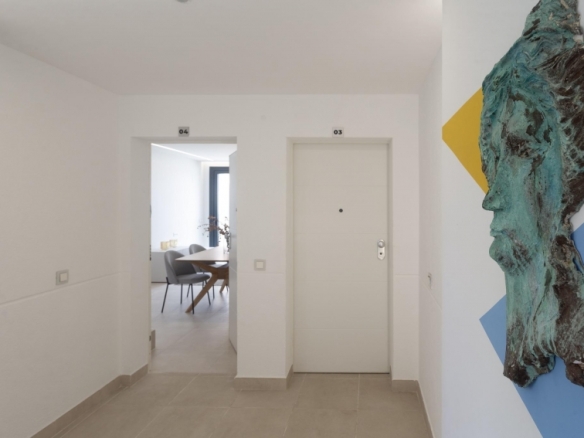Ático de 2 dormitorios a escasos metros del mar a la venta en Denia(Alicante)