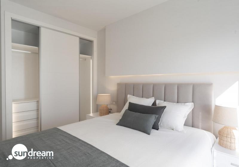 Ático de 2 dormitorios a escasos metros del mar a la venta en Denia(Alicante)