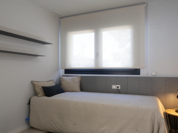 Ático de 2 dormitorios a escasos metros del mar a la venta en Denia(Alicante)
