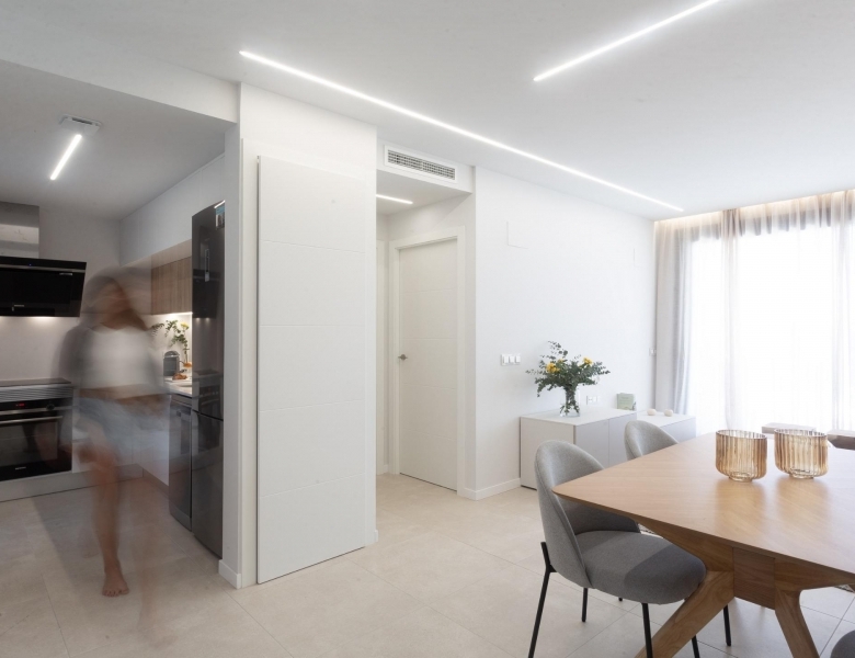 Ático de 2 dormitorios a escasos metros del mar a la venta en Denia(Alicante)