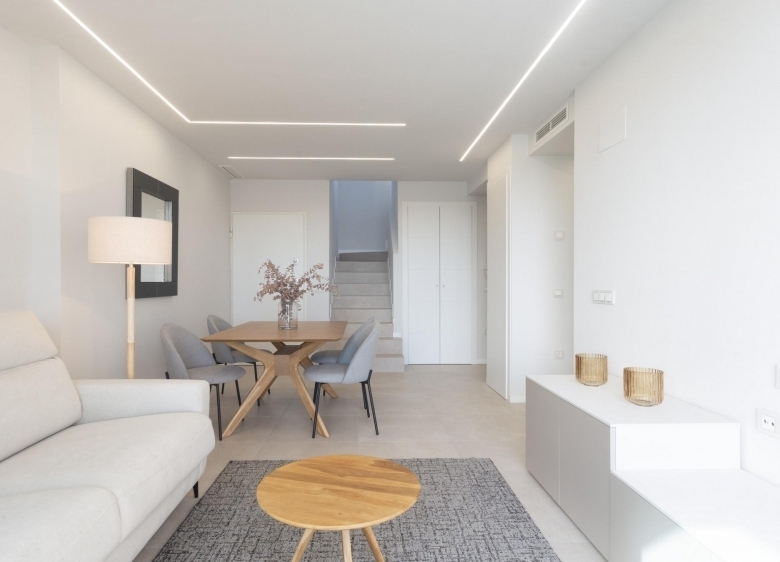 Ático de 2 dormitorios a escasos metros del mar a la venta en Denia(Alicante)