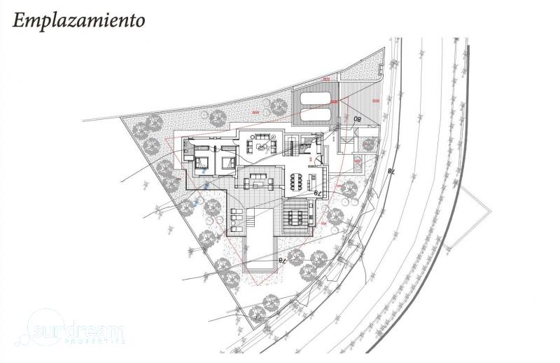 Villa de lujo de estilo ibicenco con 3 dormitorios a solo 1 km de la playa en La Fustera(Benissa)