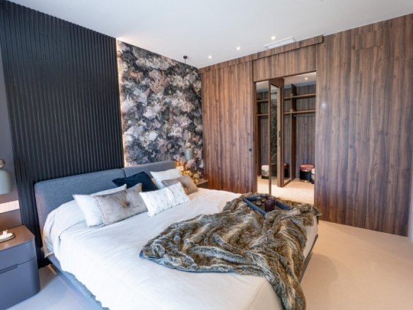 Maginifica villa de nueva construcción con 3 dormitorios en primera línea de campo de golf en La Finca Golf Resort