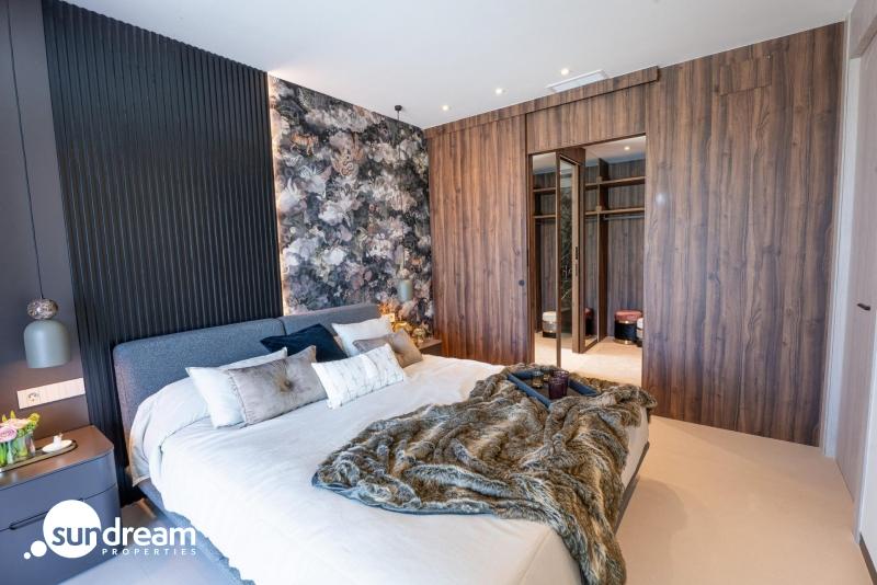 Maginifica villa de nueva construcción con 3 dormitorios en primera línea de campo de golf en La Finca Golf Resort